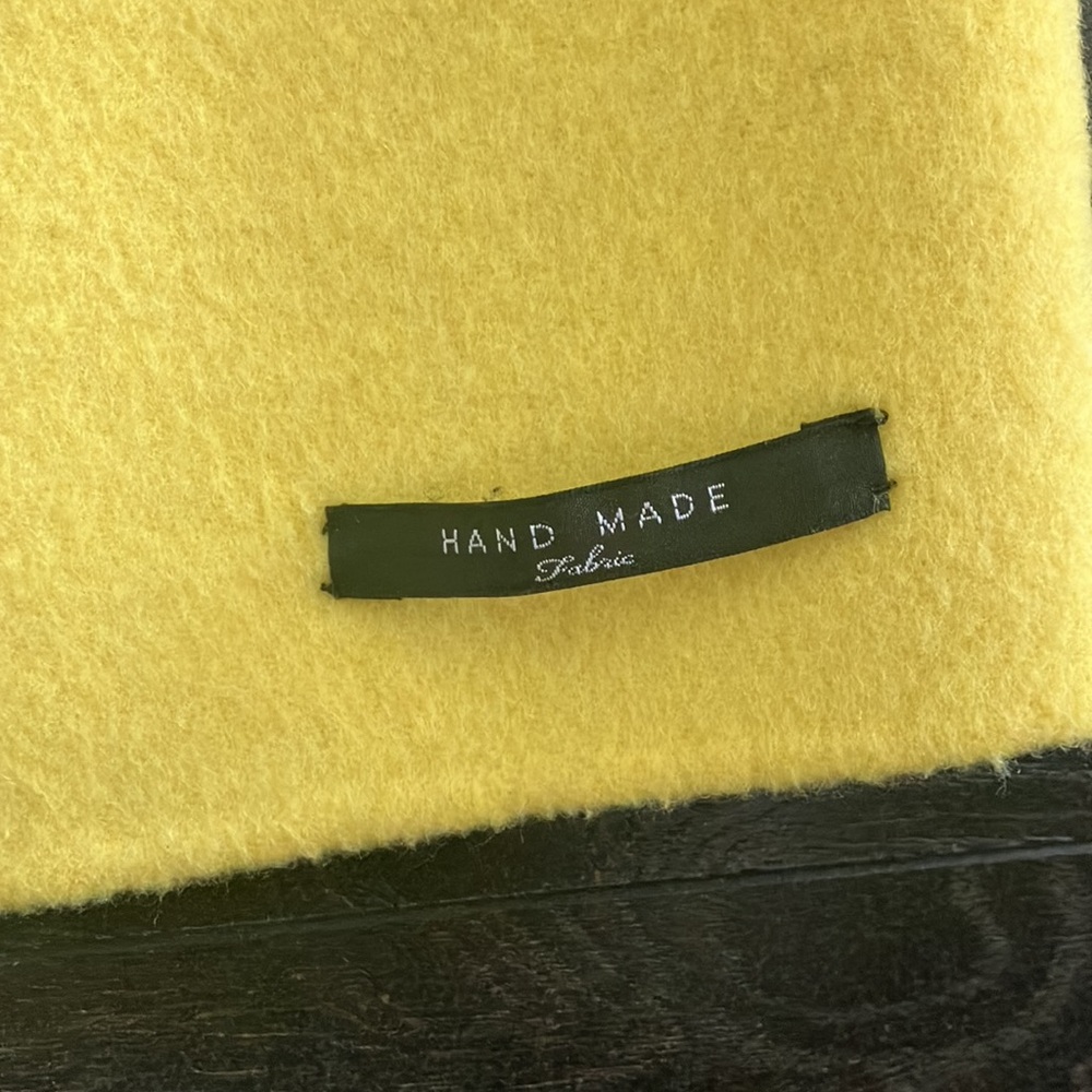 NWOT Yellow Women's Skirt - Picture 6 of 8